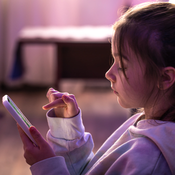 zachowania_ryzykowne_swiat_cyfrowy_andrzejczak_2024